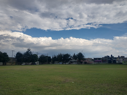Campo de Fútbol Santa Rosa - 3 de Mayo