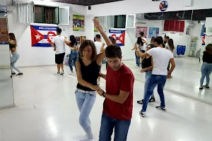 Ahì Namà Dance & Fitness image
