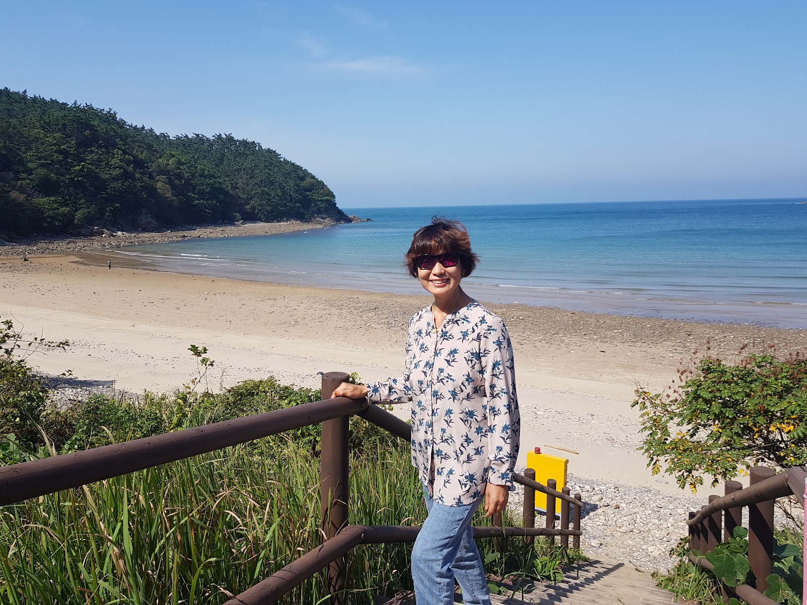 Fotografie cu Cloudpo Beach zonă sălbatică