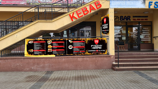 Kebab pod schodami Jana Pawła II 3, 21-100 Lubartów, Polska