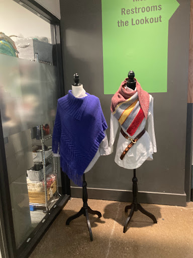 Shopping Mall «Shops On Lane Avenue», reviews and photos, 1675 W Lane Ave, Upper Arlington, OH 43221, USA