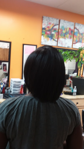 Beauty Salon «J J Hair & Nail Salon Inc», reviews and photos, 4071 NW 34th St, Lauderdale Lakes, FL 33319, USA