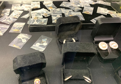 Pawn Shop «Pawn King», reviews and photos, 2440 Barnum Ave, Stratford, CT 06615, USA