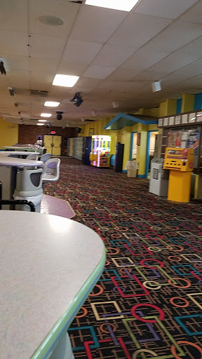 Bowling Alley «Venture Lanes», reviews and photos, 6300 Maccorkle Ave, St Albans, WV 25177, USA