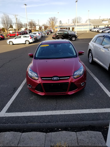 Car Dealer «Fathers & Sons Volvo», reviews and photos, 989 Memorial Ave, West Springfield, MA 01089, USA