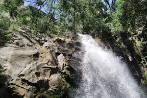 Acesso II - Cachoeira Quarta Colônia image
