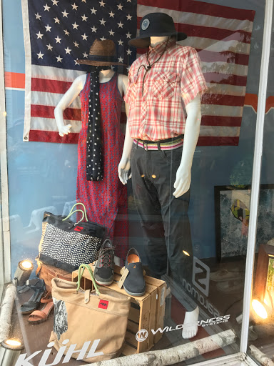 Outdoor Sports Store «Clear Water Outdoor - Lake Geneva», reviews and photos, 744 W Main St, Lake Geneva, WI 53147, USA