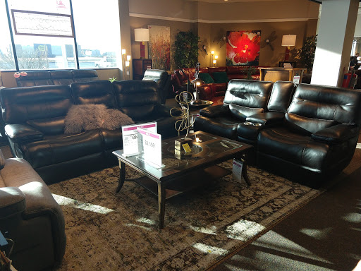 Furniture Store «Steinhafels Furniture», reviews and photos, 7001 118th Ave, Kenosha, WI 53142, USA