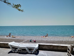 Foto von Tsandripsh beach mit sehr sauber Sauberkeitsgrad