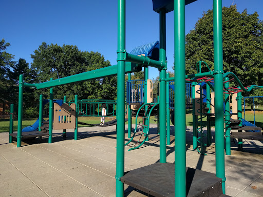 Recreation Center «Bauer Drive Community Recreation Center», reviews and photos, 14625 Bauer Dr, Rockville, MD 20853, USA