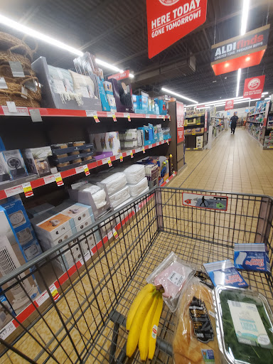 Supermarket «ALDI», reviews and photos, 1645 E Kearney St, Springfield, MO 65803, USA