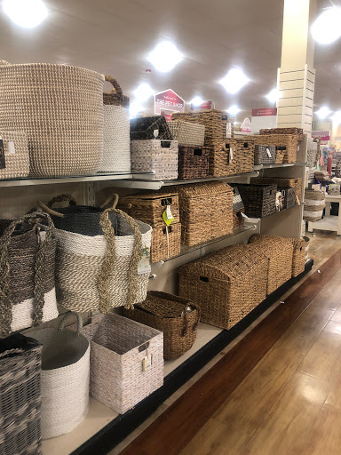 Department Store «HomeGoods», reviews and photos, 5850 University Dr NW a, Huntsville, AL 35806, USA