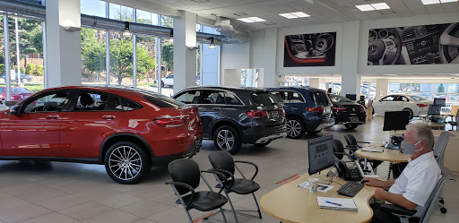 Mercedes Benz Dealer «Mercedes-Benz of Alexandria», reviews and photos, 200 S Pickett St, Alexandria, VA 22304, USA