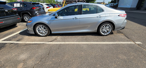 Toyota Dealer «Middletown Toyota», reviews and photos, 634 Newfield St, Middletown, CT 06457, USA