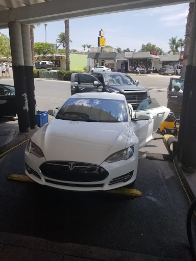Car Wash «Pearl Car Wash La Jolla Inc», reviews and photos, 600 Pearl St, La Jolla, CA 92037, USA