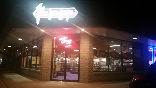 Video Game Store «Video Game Heaven», reviews and photos, 1060 Lynnhaven Pkwy, Virginia Beach, VA 23452, USA