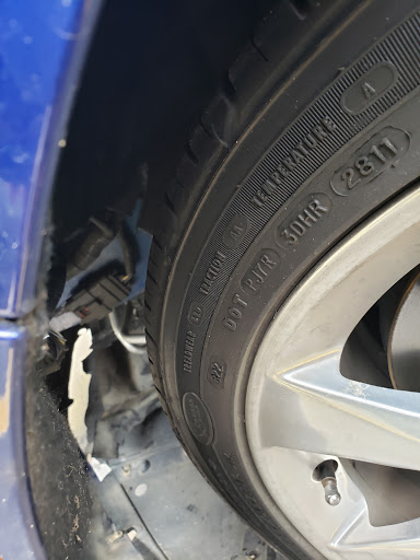 Auto Body Shop «Sewell Collision Center of Dallas», reviews and photos, 6303 Cedar Springs Rd, Dallas, TX 75235, USA