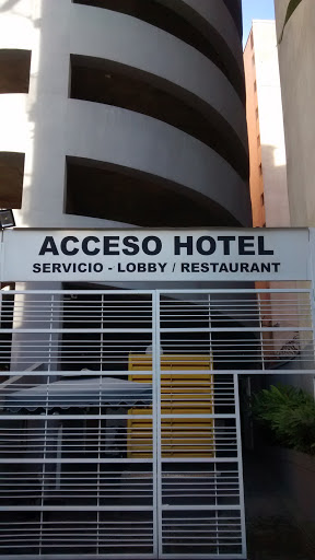 Parking Suites Hotel Chacao