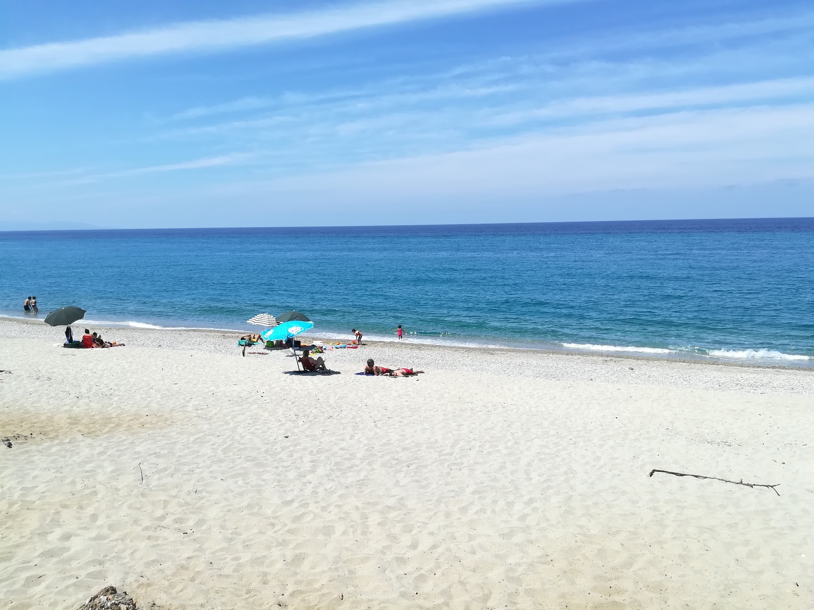 Fotografija Due Pini z svetel pesek površino