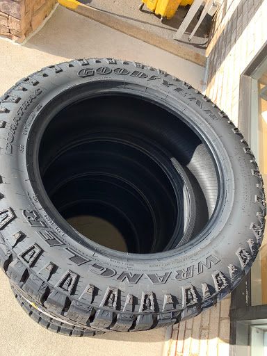 Auto Repair Shop «Hogan & Sons Tire and Auto», reviews and photos, 9580 Main Street, Fairfax, VA 22031, USA