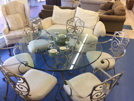 Used Furniture Store «Habitat for Humanity in Monmouth County ReStore», reviews and photos, 45 South St, Freehold, NJ 07728, USA