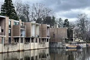 Lake Anne Plaza image