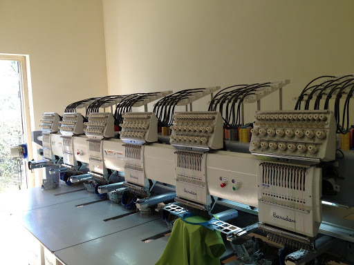 Screen Printer «Novel Tees Screen Printing & Embroidery», reviews and photos, 81 Tolland Turnpike, Manchester, CT 06042, USA