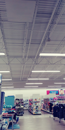 Clothing Store «Burlington Coat Factory», reviews and photos, 16590 N Fwy Service Rd, Conroe, TX 77384, USA