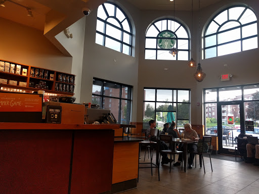 Coffee Shop «Starbucks», reviews and photos, 7161 N Milwaukee Ave, Niles, IL 60714, USA