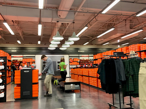 Clothing Store «Nike Factory Store», reviews and photos, 505 Premium Outlets Dr, Monroe, OH 45050, USA