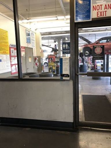 Tire Shop «Firestone Complete Auto Care», reviews and photos, 6011 Orangethorpe Ave, Buena Park, CA 90620, USA