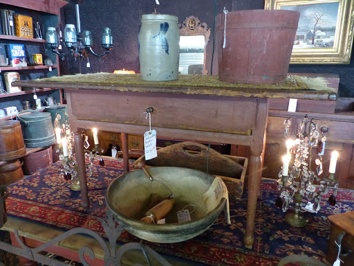 Antique Furniture Store «Hogback Vintage», reviews and photos, 260 Langdell Rd, Johnson, VT 05656, USA