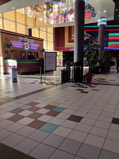 Movie Theater «Regal Cinemas Town Center 16 & RPX», reviews and photos, 2795 Town Center Dr, Kennesaw, GA 30144, USA
