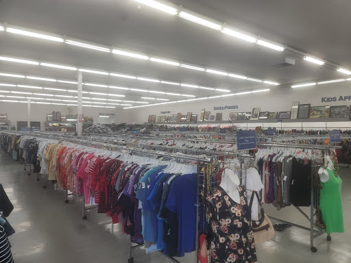 Thrift Store «Goodwill», reviews and photos