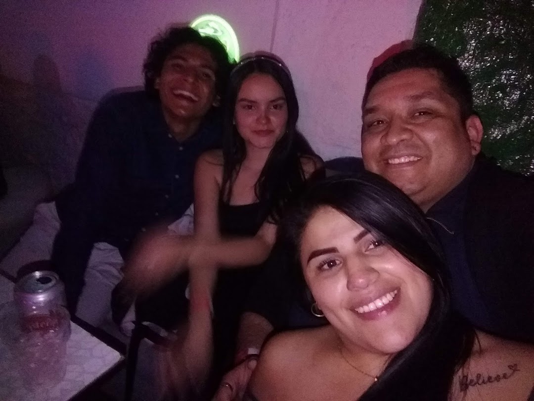 DISCOTECA CUANDO QUIERAS QUIERO