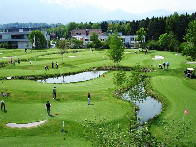 Rezensionen über Golf Club Thunersee in Freienbach - Sportstätte