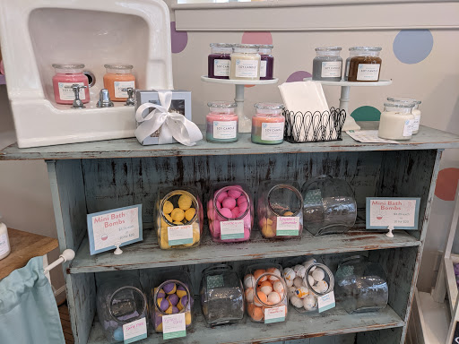 Cosmetics Store «Ladyburg Bath and Body Apothecary», reviews and photos, 726 Caroline St, Fredericksburg, VA 22401, USA