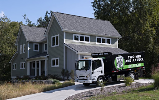 Moving and Storage Service «Two Men and a Truck», reviews and photos, 107 Sandra Ave, Greenville, SC 29611, USA