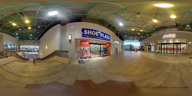 シュープラザ マーレ武蔵浦和店
