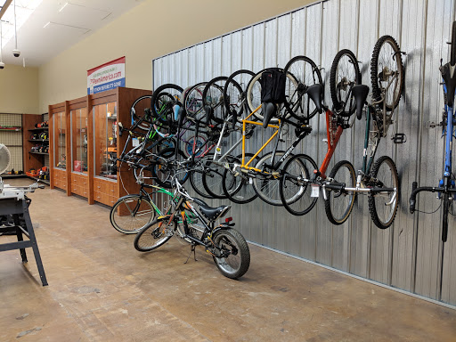 Pawn Shop «Pawn America», reviews and photos, 1715 Rice St, Roseville, MN 55113, USA