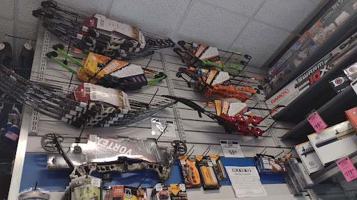 Sporting Goods Store «Big 5 Sporting Goods - Wilshire», reviews and photos, 6601 Wilshire Blvd, Los Angeles, CA 90048, USA