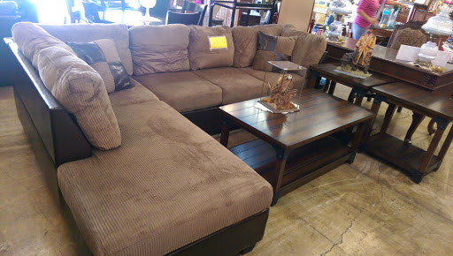 Furniture Store «R&N Thrift Store», reviews and photos, 2209 U.S. 83 Business, McAllen, TX 78501, USA