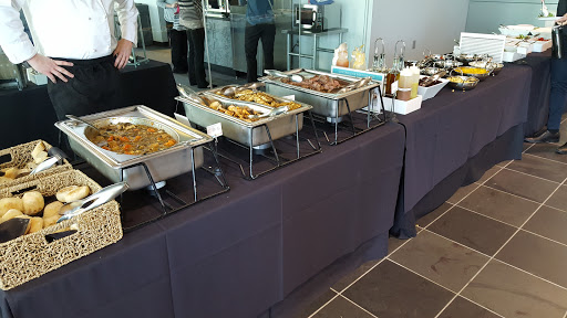 Shopping Mall «Oakland Mall», reviews and photos, 412 W 14 Mile Rd, Troy, MI 48083, USA