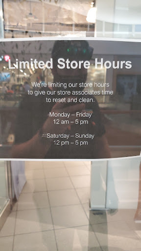 Clothing Store «The North Face», reviews and photos, 1245 Worcester St, Natick, MA 01760, USA