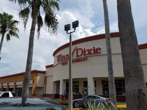 Grocery Store «Winn-Dixie», reviews and photos, 5805 Manatee Ave W, Bradenton, FL 34209, USA