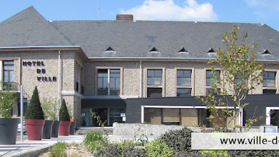 Mairie à Donges