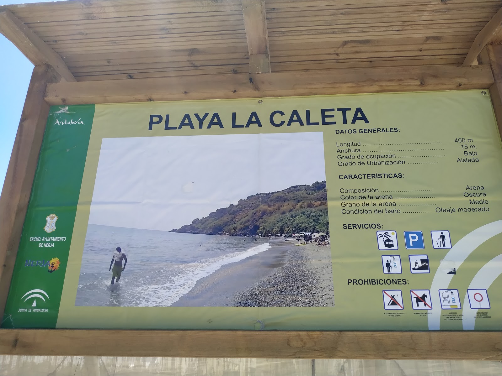Foto von Playa de la Caleta mit geräumige küstenlinie