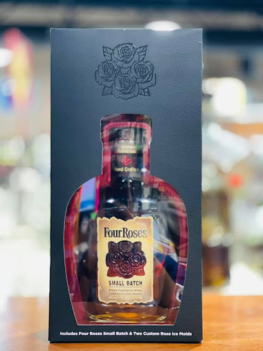 Liquor Store «Liquor & Tobacco Depot», reviews and photos, 570 N Schmale Rd, Carol Stream, IL 60188, USA