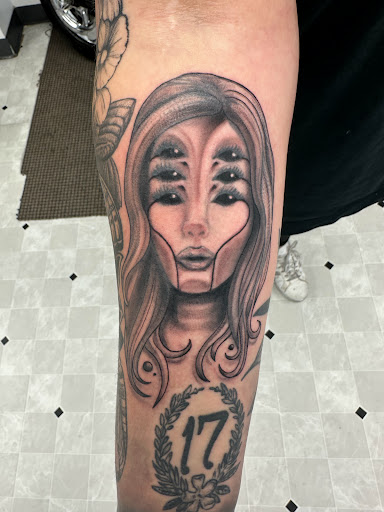 Find tattoo drawing ideas for guys for your next unique tattoo in Orland at K1LL3R ARTW0RK