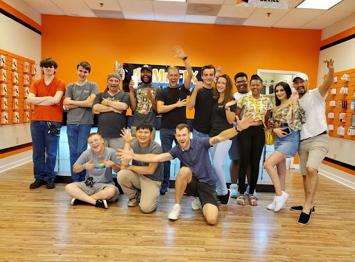 Electronics Repair Shop «Mr Fix Cell Phone & Computer Repair», reviews and photos, 503 E Main St, Charlottesville, VA 22902, USA